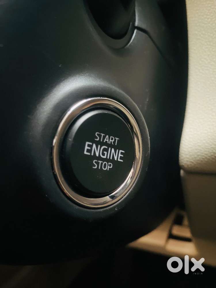 Skoda Slavia 1.0 Ambition Tsi, 2023, Petrol