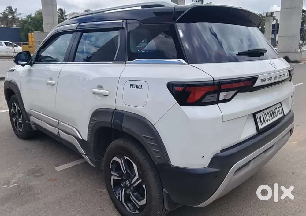 Maruti Suzuki Vitara Brezza 1.5 Zxi Plus At Dual Tone, 2022, Petrol