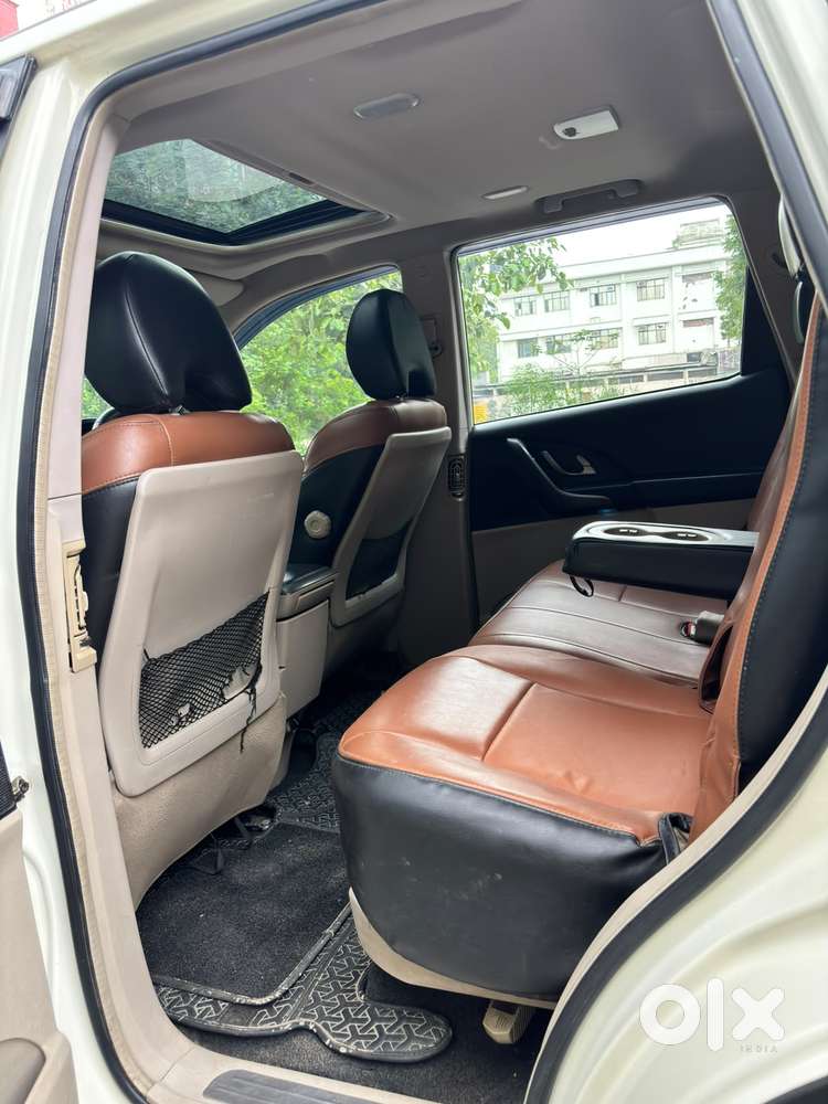 Mahindra Xuv500 W9 1.99, 2017, Diesel
