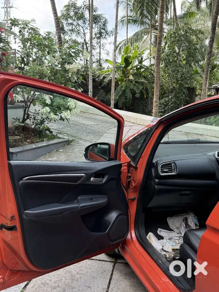 Honda Jazz 1.5 V 2016