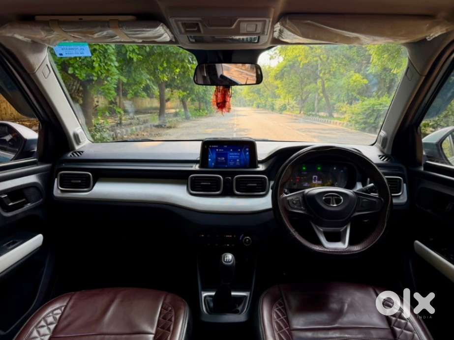 Tata Punch Accomplished Dazzle Sunroof Cng, 2024, Petrol