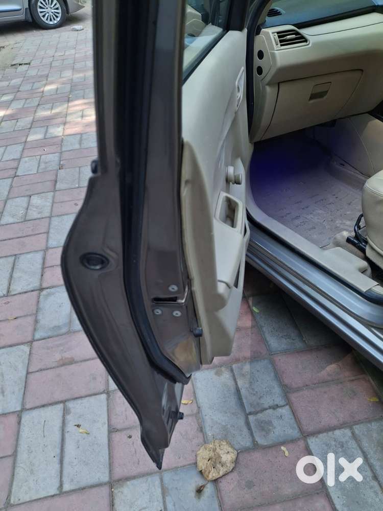 Maruti Suzuki Swift Dzire Ldi Bsiv, 2017, Diesel