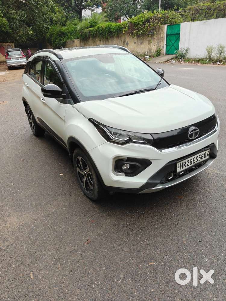 Tata Nexon 1.2 Revotron Xza Plus Dualtone, 2021, Petrol