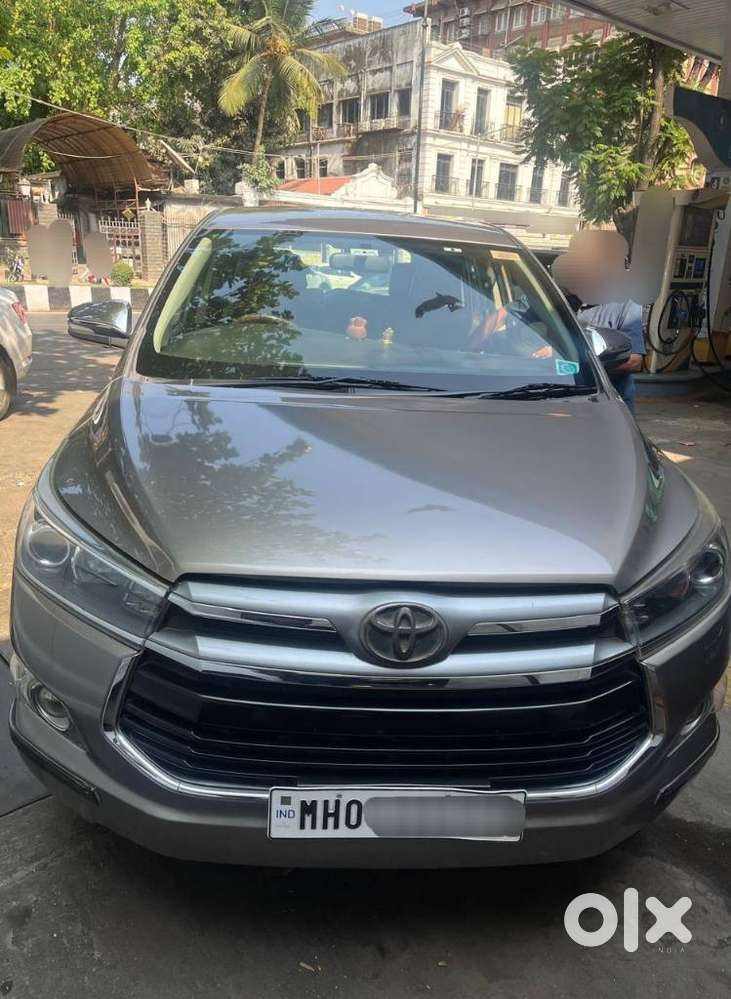 Toyota Innova Crysta 2.8z Automatic, 2016, Diesel