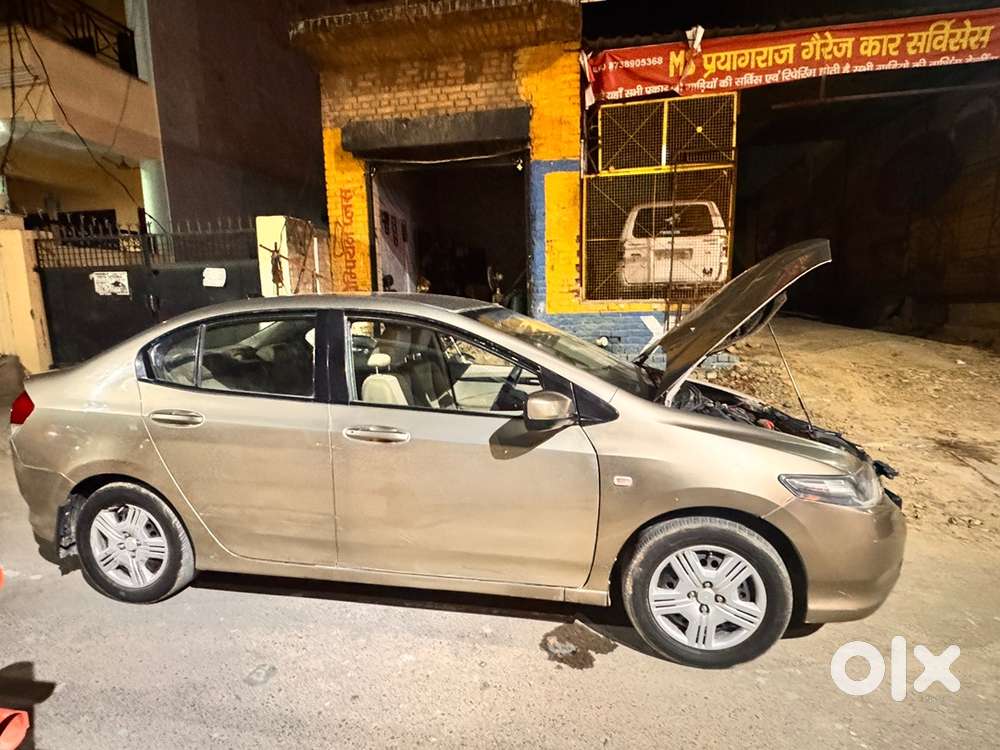 Honda City 2010 Cng & Hybrids 69000 Km Driven
