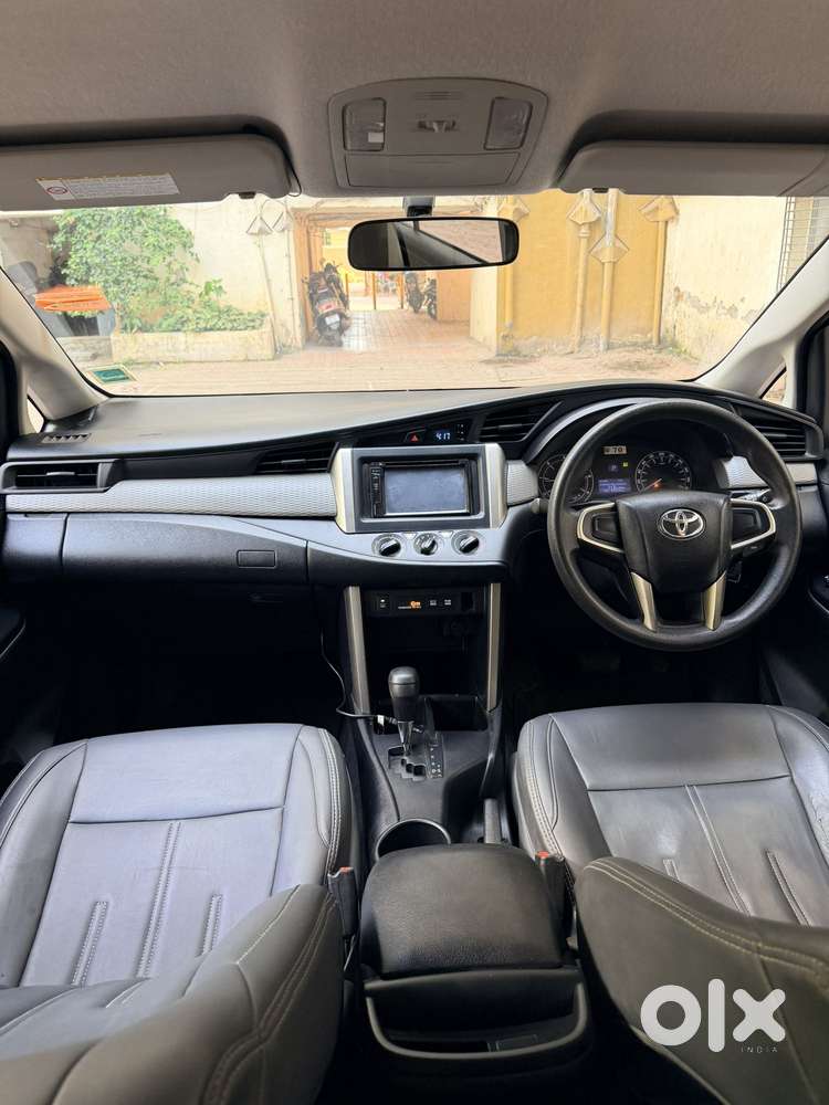 Toyota Innova Crysta 2.8 Gx At 8s, 2016, Diesel