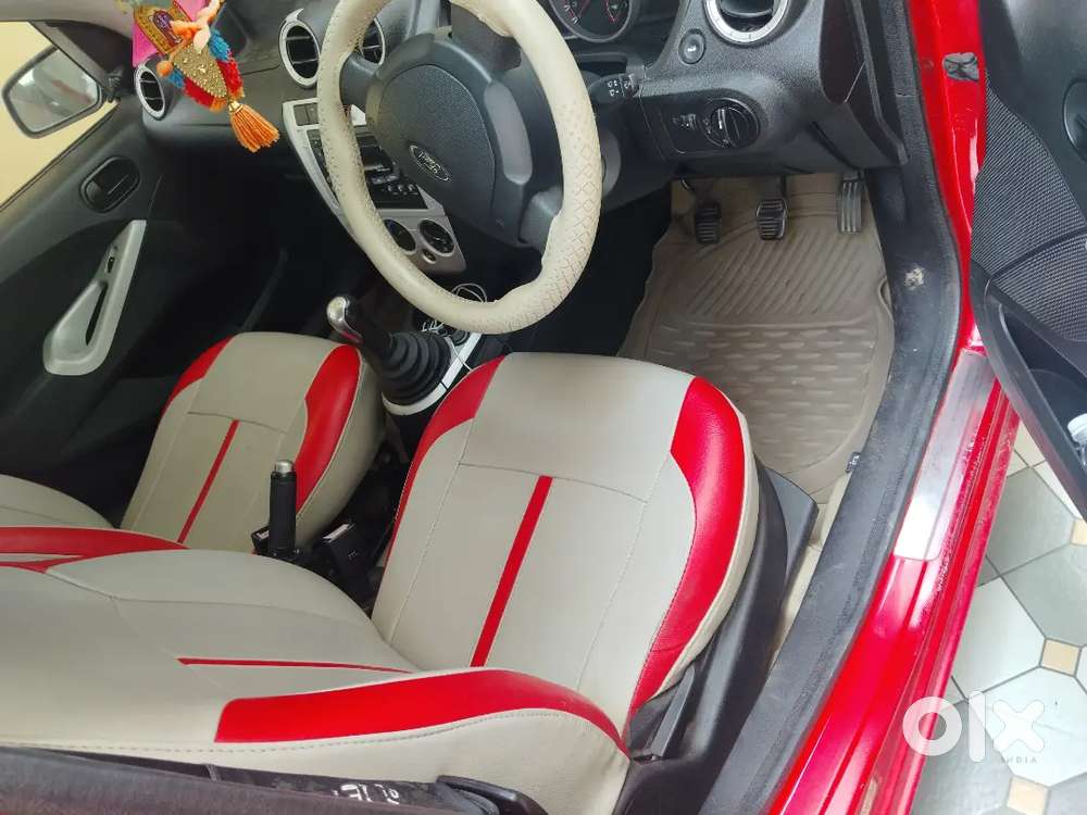 Ford Figo Petrol 2012 1st