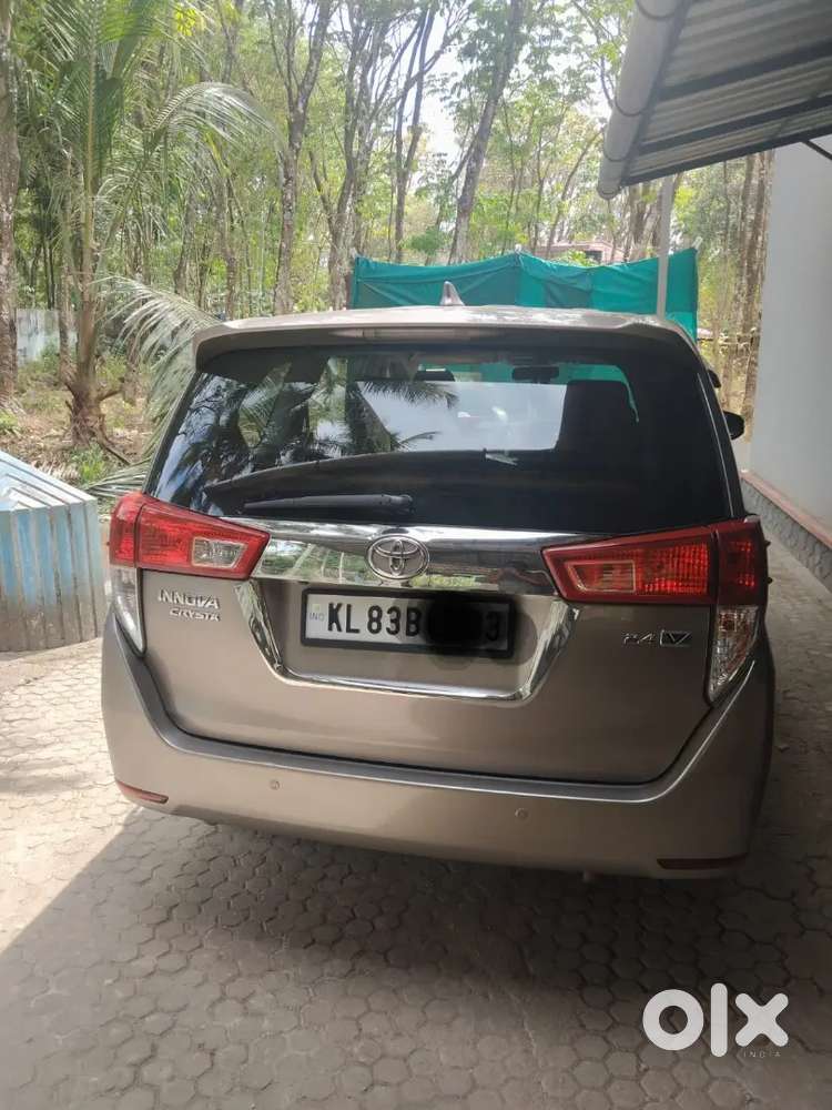 Toyota Innova Crysta Diesel 2019 Mt 2nd Owner