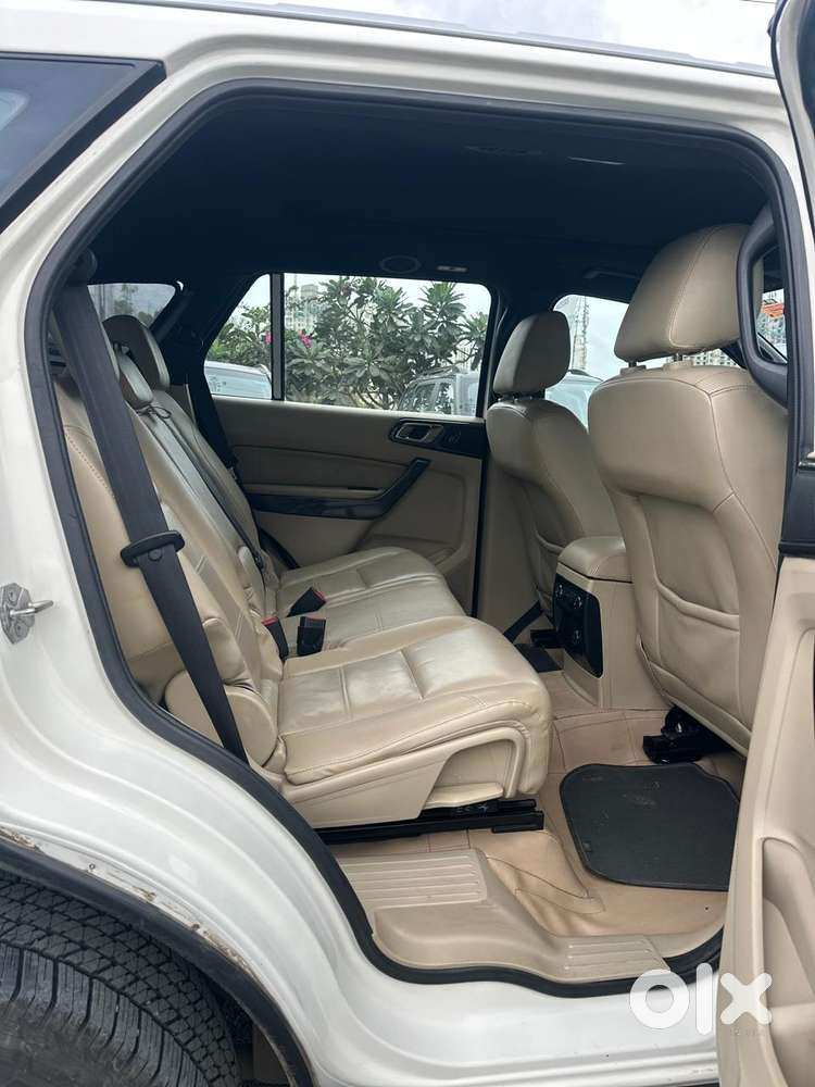 Ford Endeavour 3.2 Titanium 4x4 At, 2017, Diesel