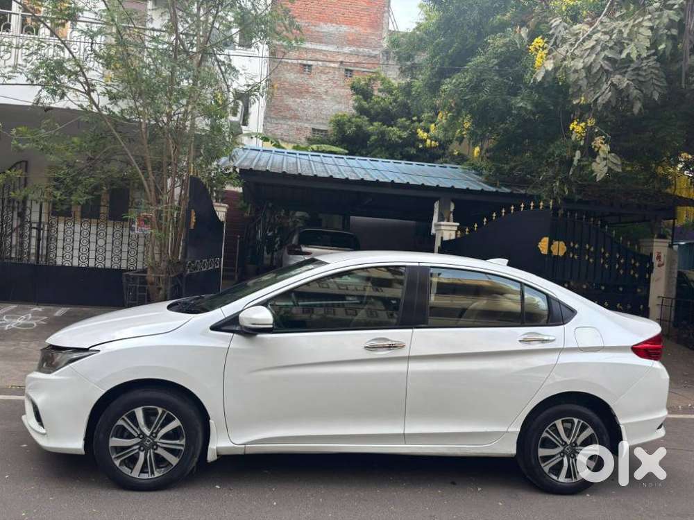 Honda City V At, 2016, Petrol