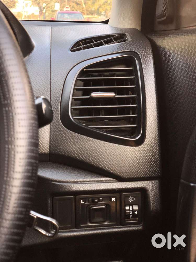 Maruti Suzuki Brezza Vdi, 2018, Diesel