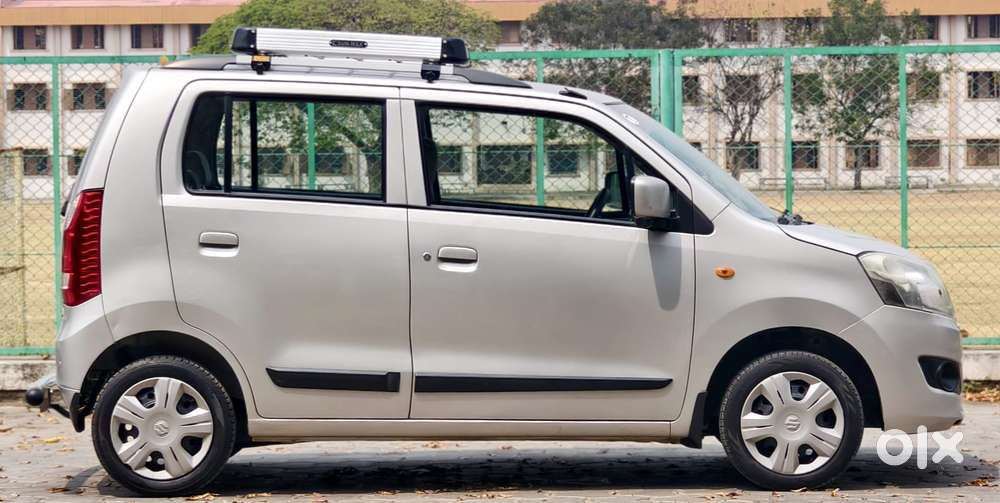 Maruti Suzuki Wagon R Amt Vxi, 2016, Petrol