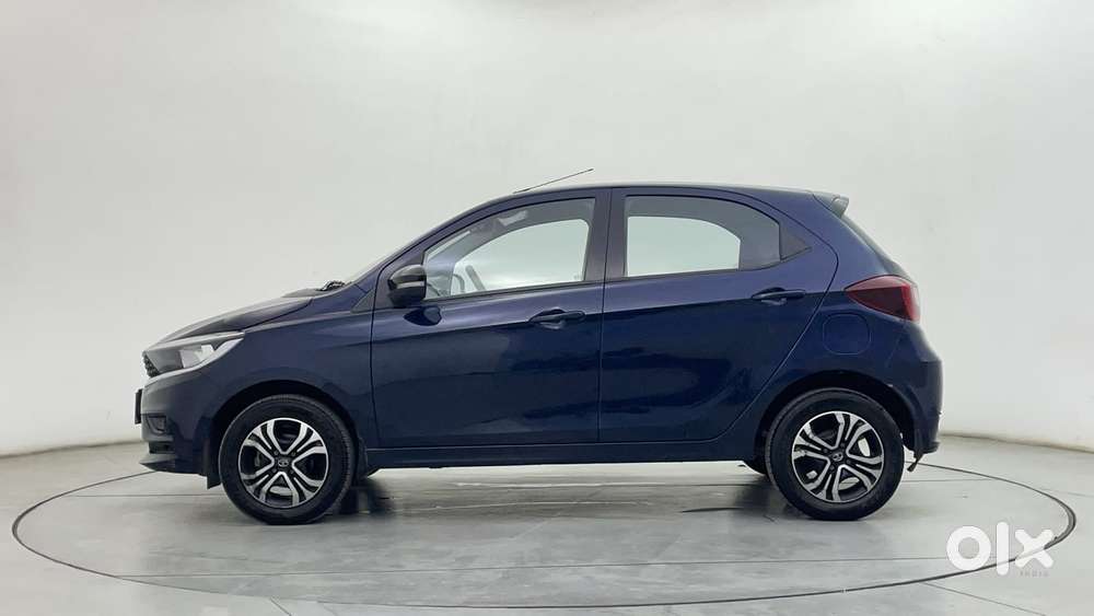 Tata Tiago 1.2 Revotron Xta, 2023, Petrol