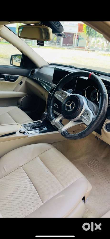 Mercedes-benz C-class 2013 Petrol 120000 Km Driven