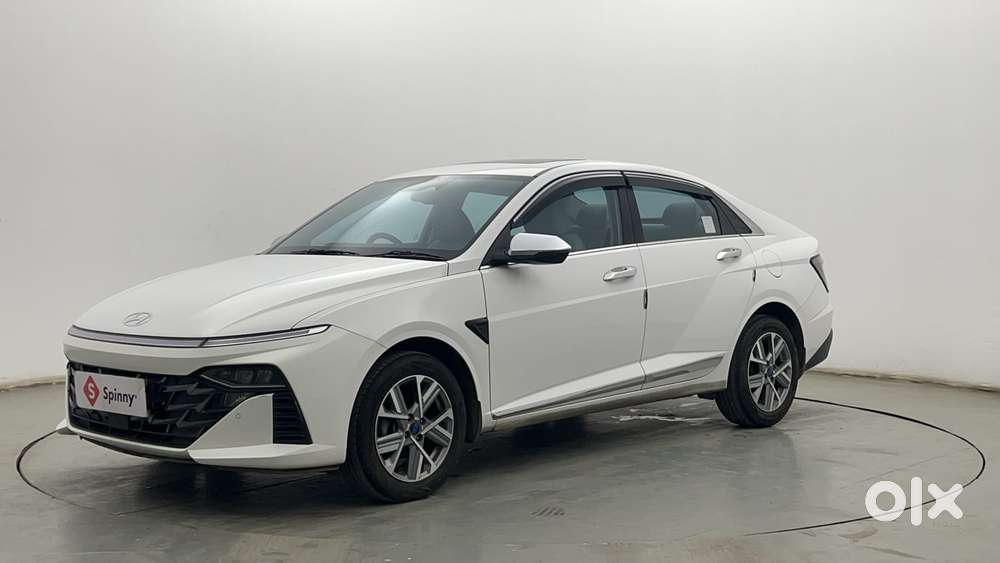 Hyundai Verna 1.5 Sx (o) Vtvt Ivt, 2024, Petrol