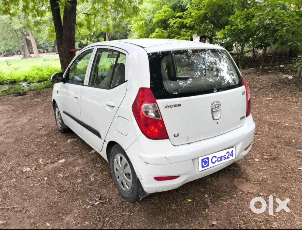 Hyundai I10 Magna  2011  Petrol + Cng  1st Owner  Excellent Condit