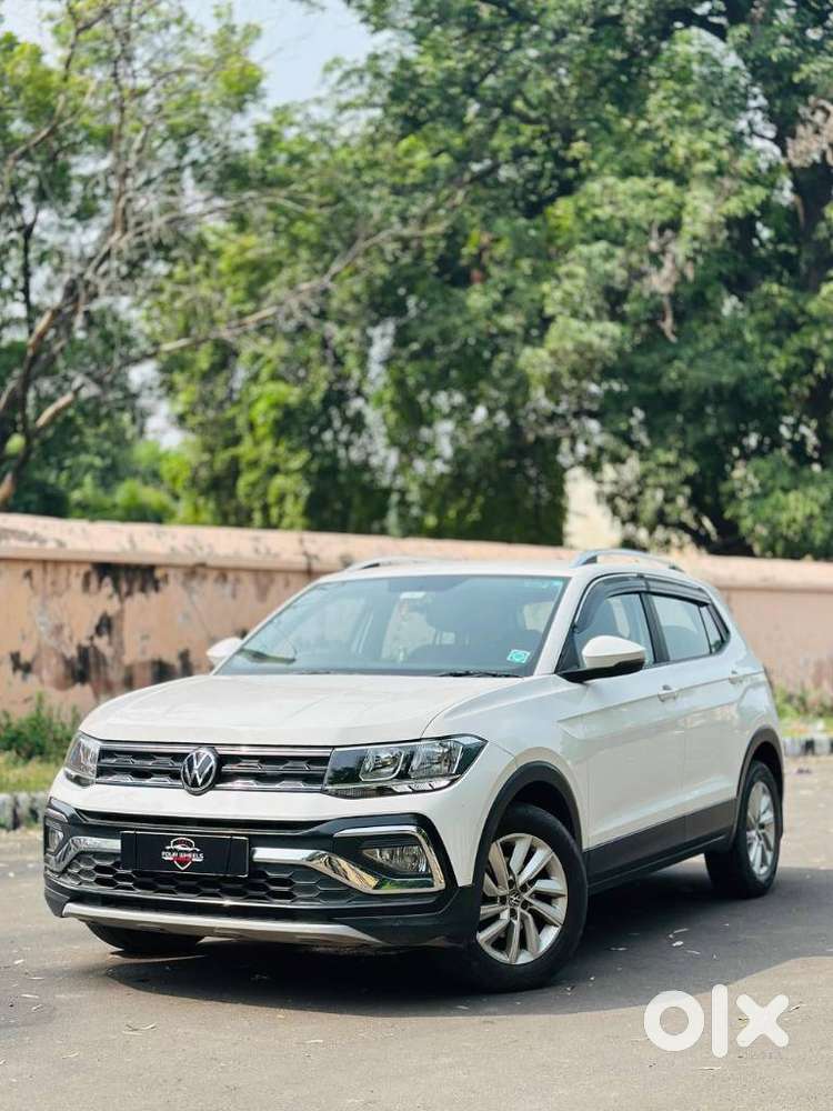 Volkswagen Taigun 1.0 Tsi Highline At, 2022, Petrol