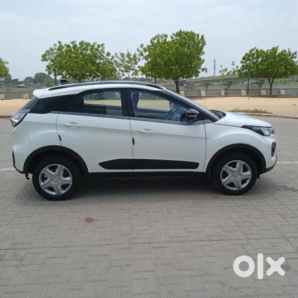Tata Nexon 1.2 Revotron Xz, 2022, Petrol