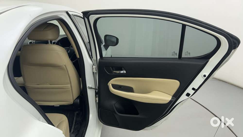 Honda City 1.5 Zx I-vtec Mt, 2024, Petrol