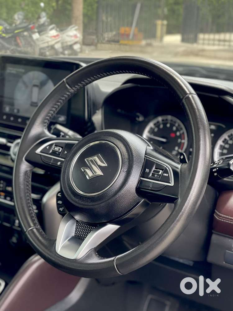 Maruti Suzuki Grand Vitara 1.5 Alpha Smart Hybrid At, 2023, Petrol