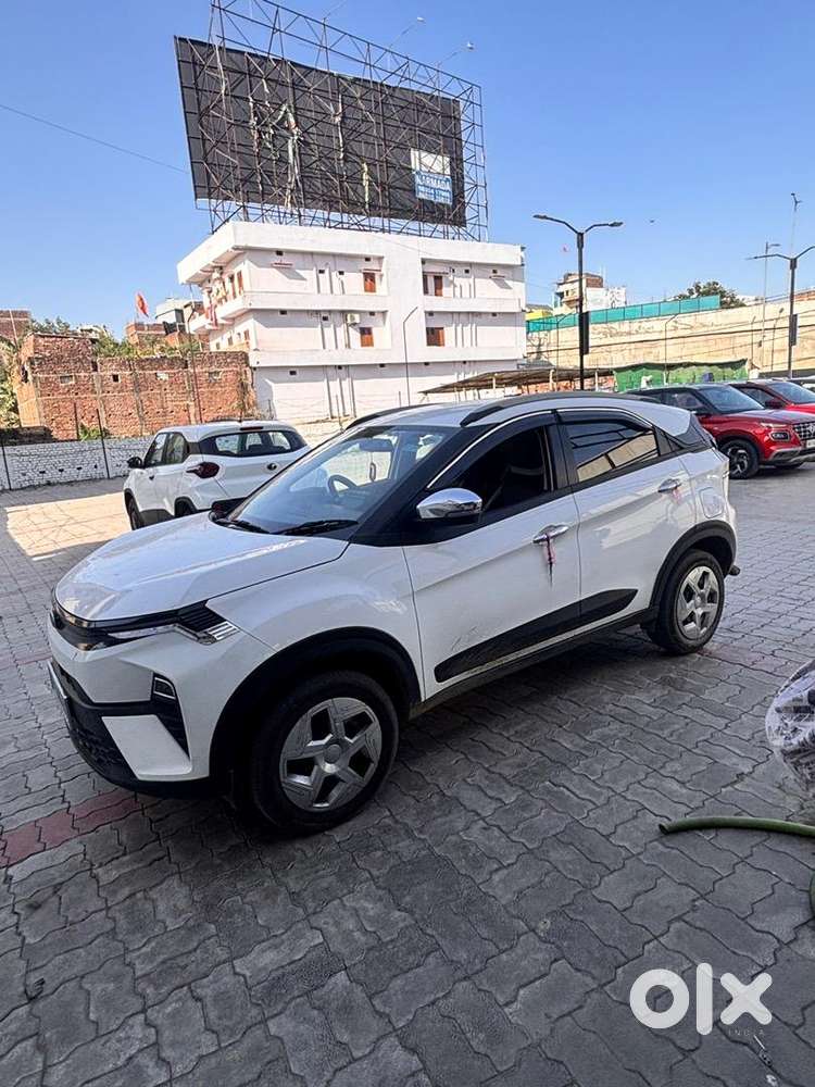 Tata Nexon 2025