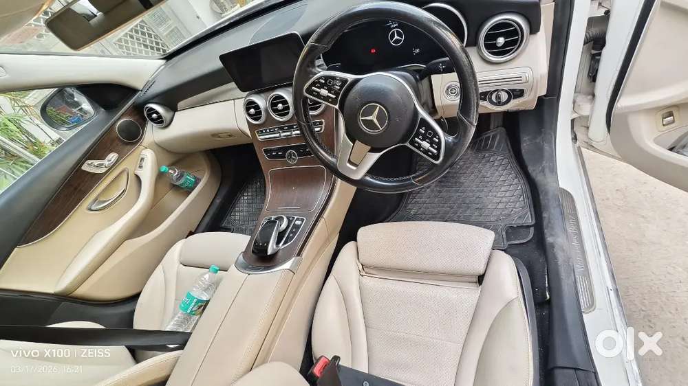 Mercedes-benz C-class 2021