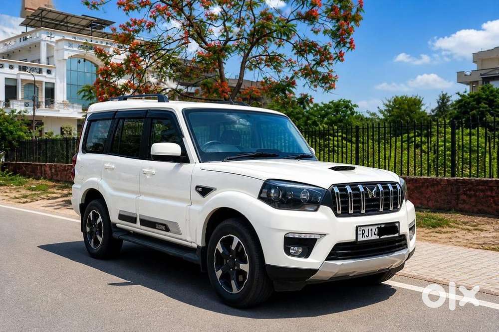 Mahindra Scorpio Classic 2023 Diesel Well Maintained