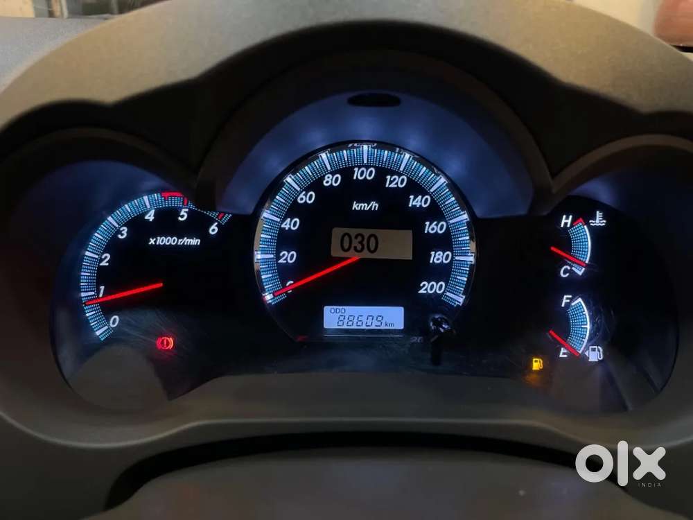 Toyota Fortuner, 2013, Diesel