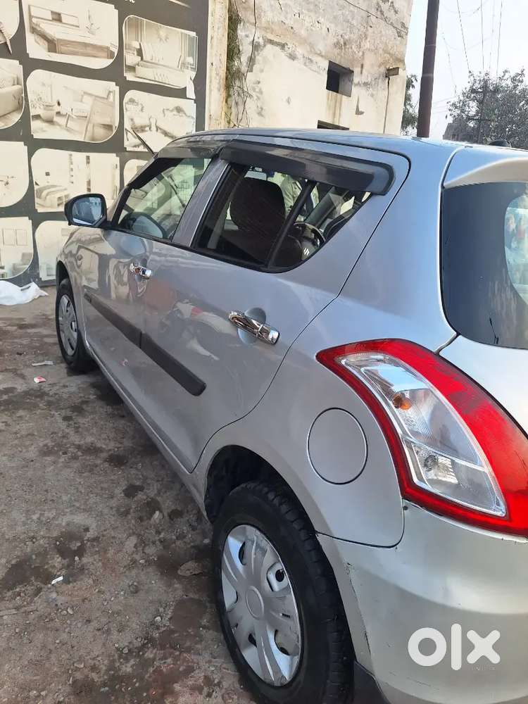 Maruti Suzuki Swift 2012 Petrol 94000 Km Driven