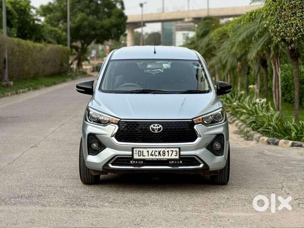 Toyota Rumion S Cng, 2025, Cng & Hybrids