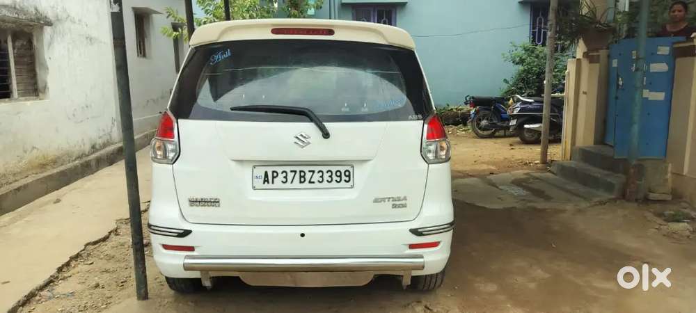 Maruti Suzuki Ertiga 2015