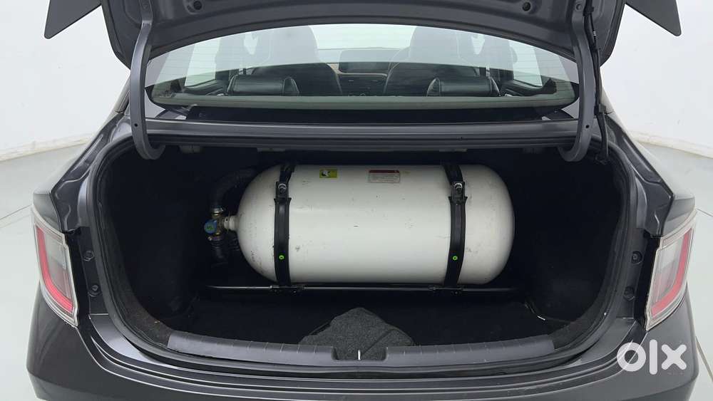 Hyundai Aura 1.2 Sx Cng, 2023, Cng & Hybrids