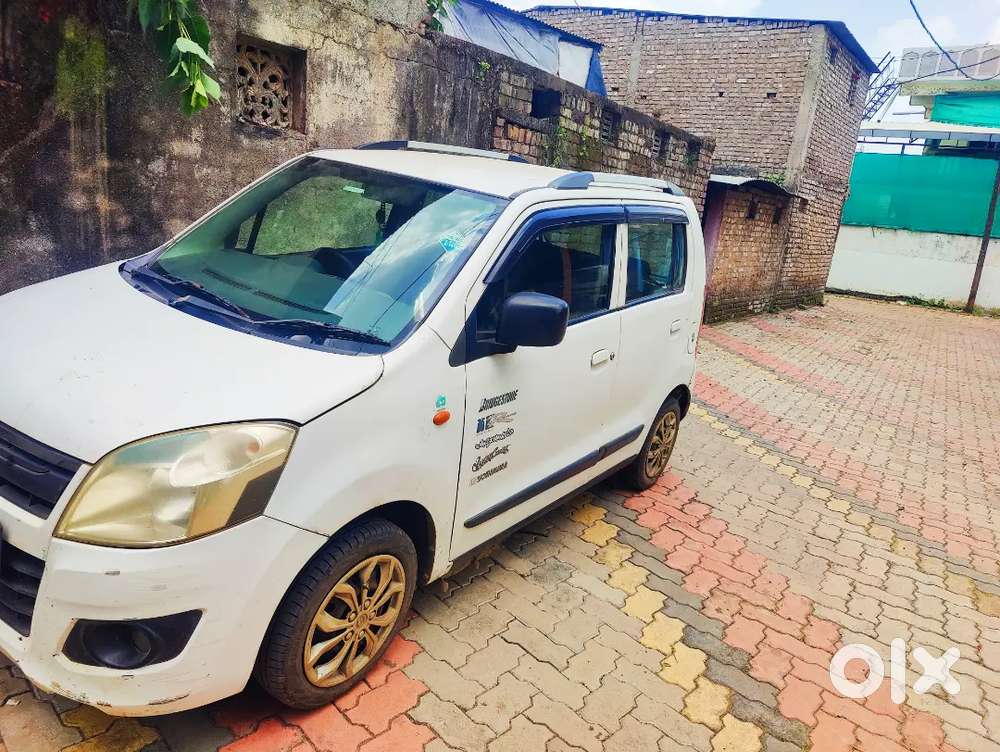 Maruti Suzuki Wagonr Vxi Petrol/cng