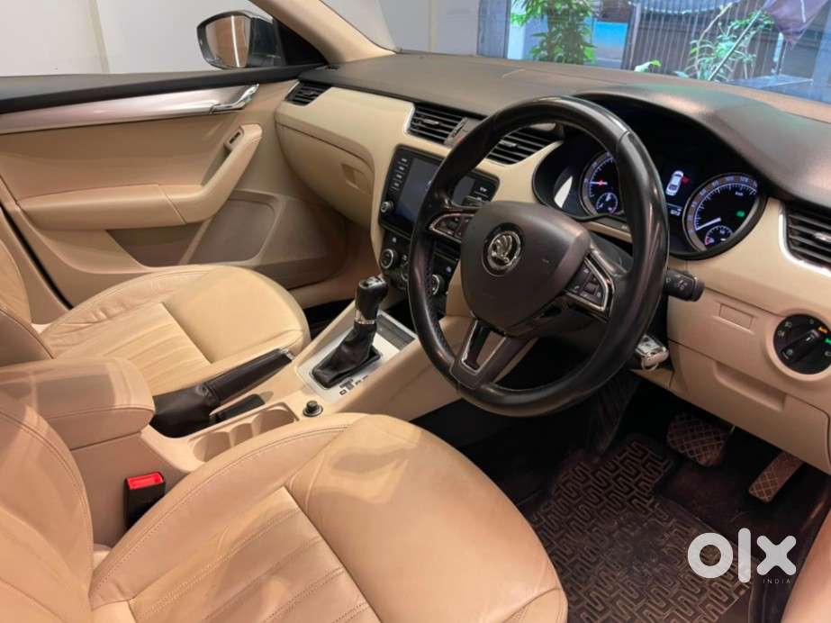 Skoda Octavia 1.8 Tsi Style At, 2018, Petrol