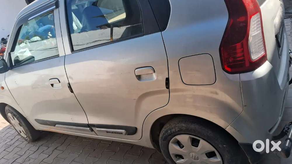 Teacher's Single Hand Driven Car, Want To Switch To Ev Car