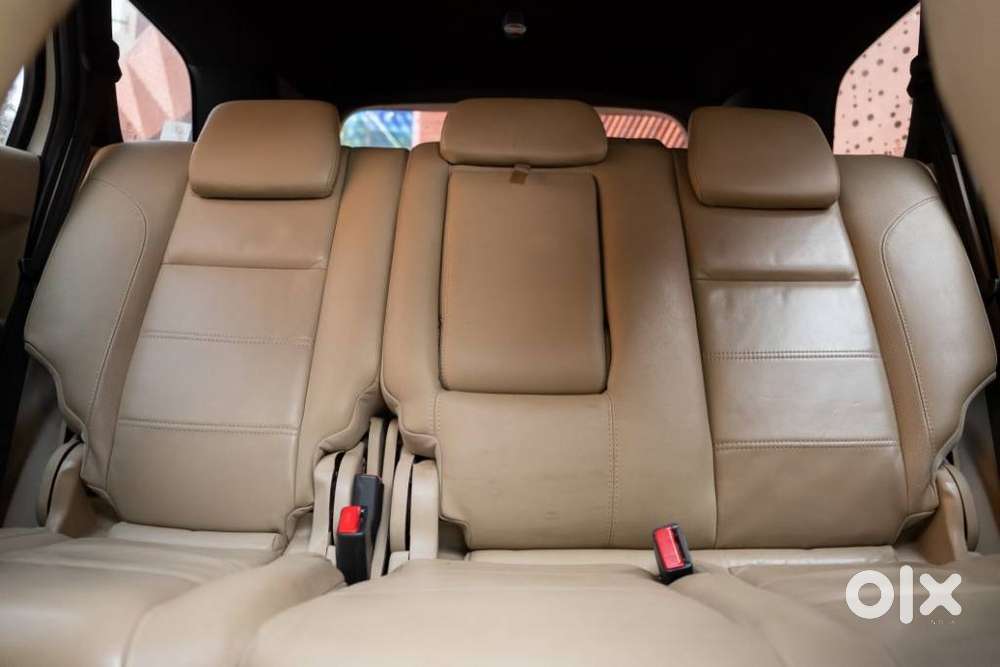 Ford Endeavour 3.2 Titanium At 4x4, 2016, Diesel