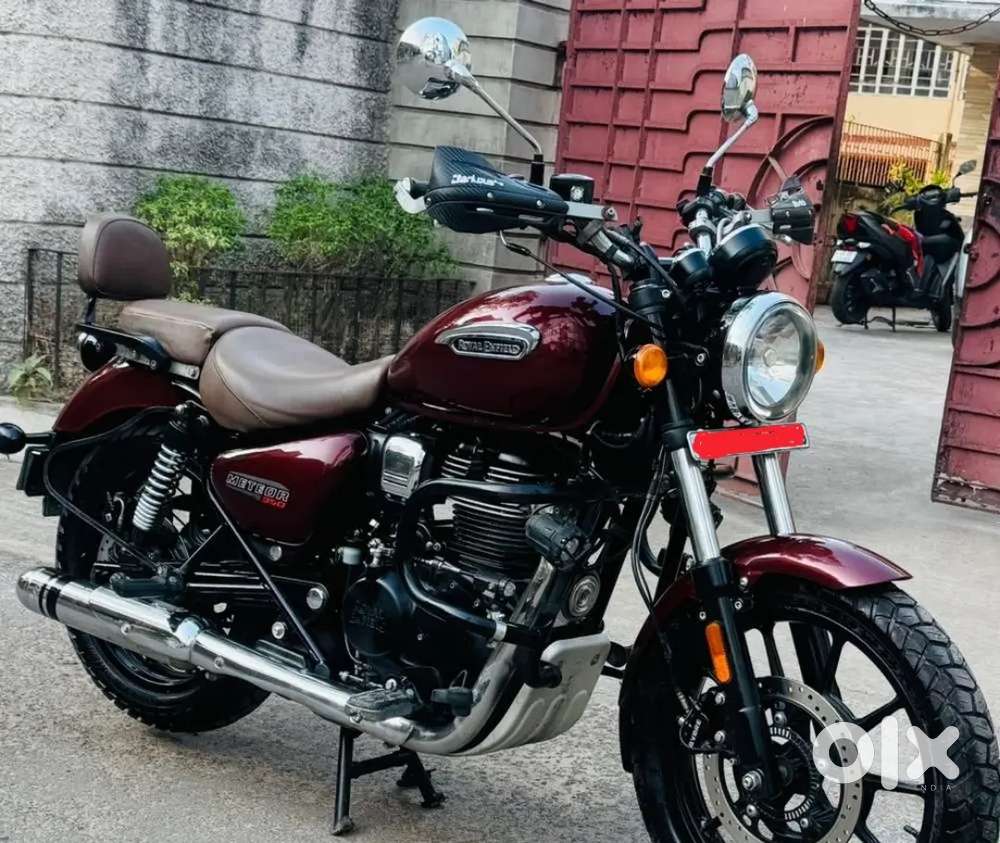Less driven RE meteor 350 stellar red almost new condition on sale ...