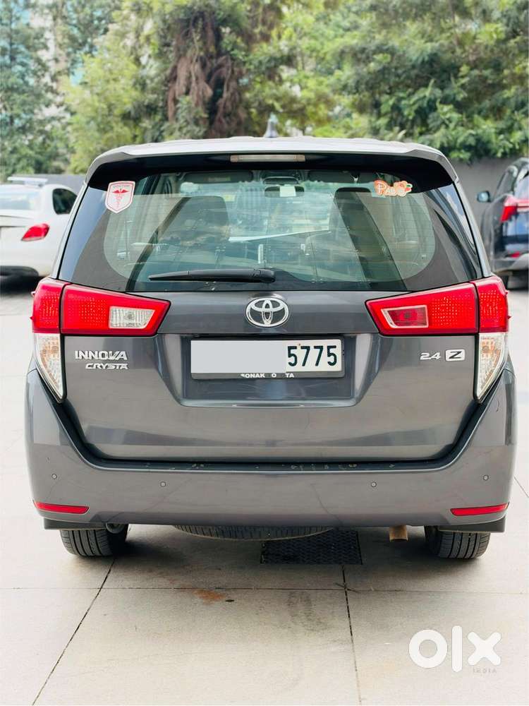 Toyota Innova Crysta [2020-ongoing] 2.4 Zx At 7 Str, 2022, Diesel