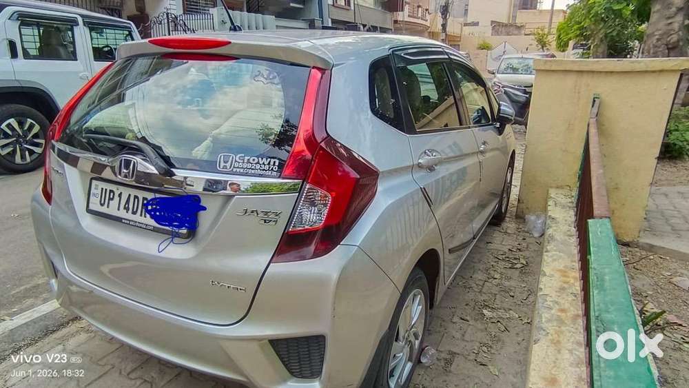Honda Jazz 1.2 V I-vtec Mt Top Model  2018  29,750 Km  First Owner