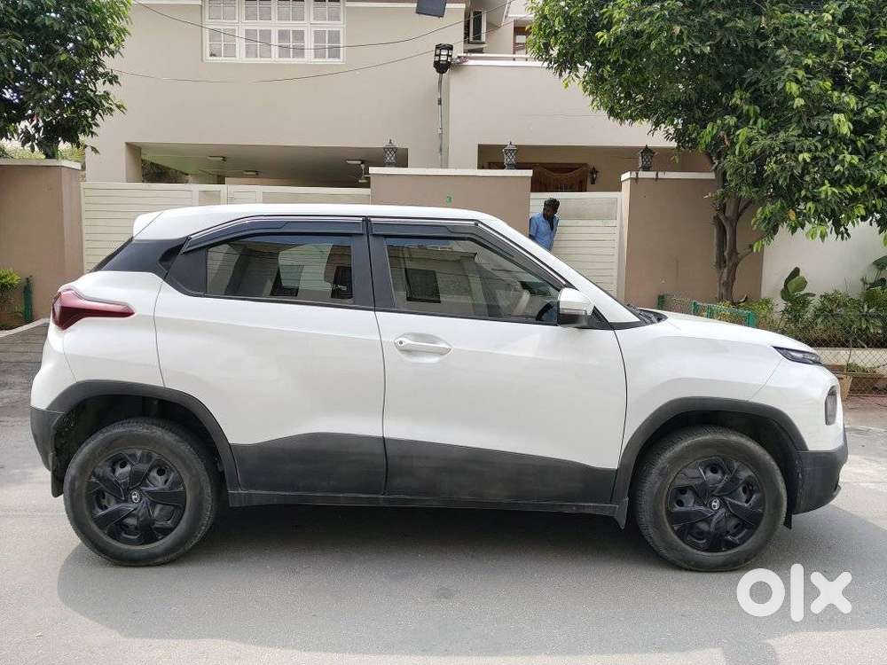 Tata Punch 1.2 Revotron Adventure Rhythm Pack Mt, 2022, Petrol