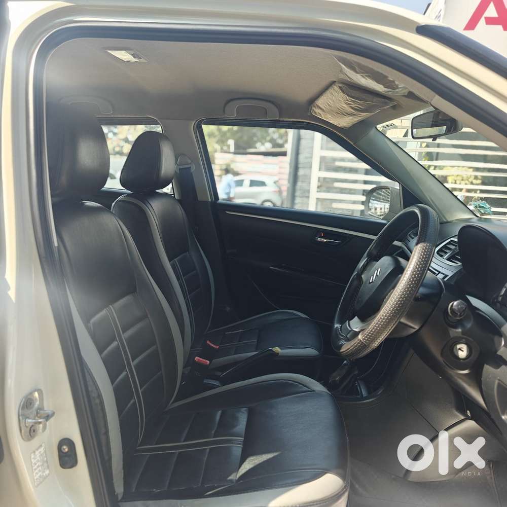 Maruti Suzuki Swift Vxi 1.2 Abs Bs-iv, 2013, Petrol