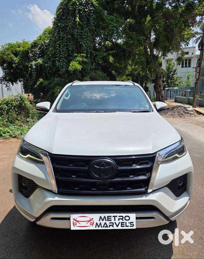 Toyota Fortuner 4x2 At 2.8 Diesel, 2023, Diesel