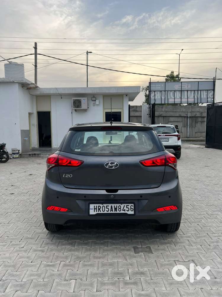 Hyundai Elite I20 Sportz (o) 1.2, 2018, Petrol