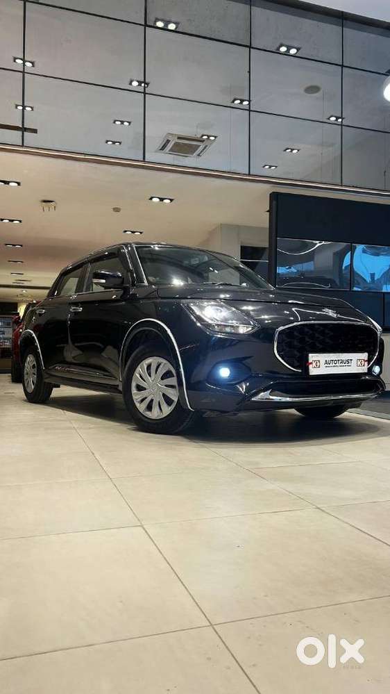 Maruti Suzuki Swift Vxi + Manual, 2026, Petrol