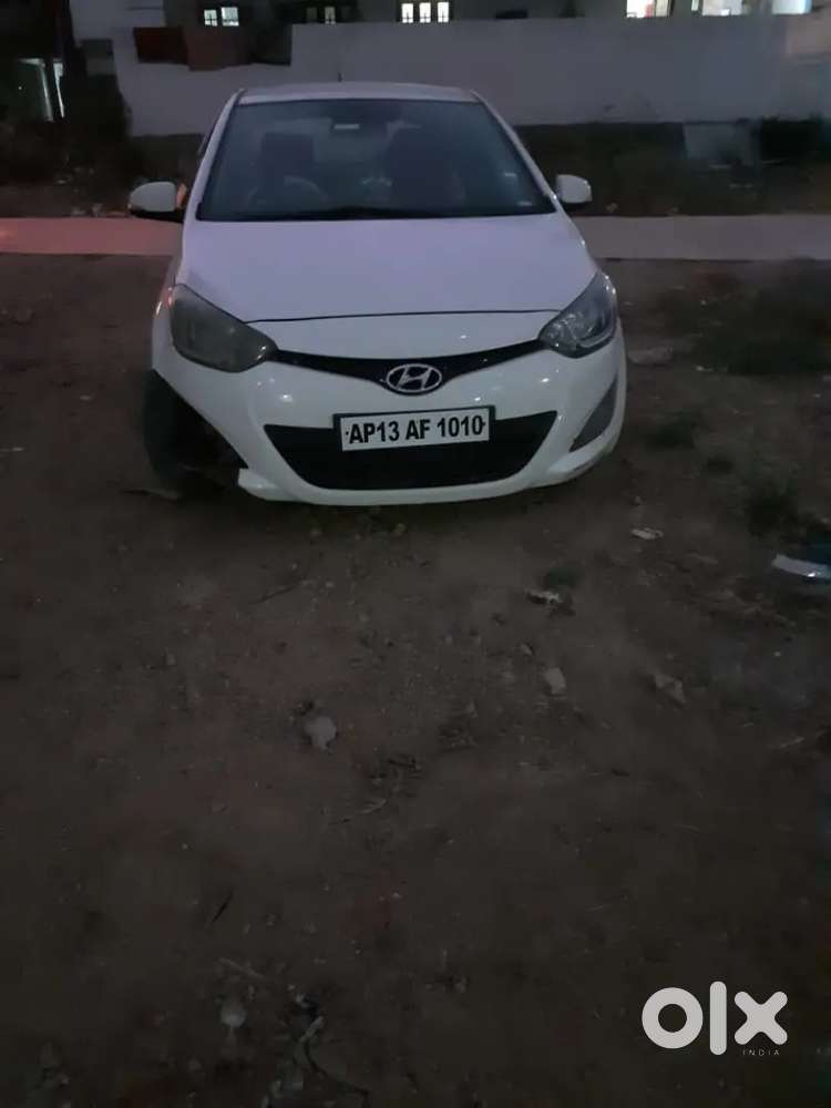 Hyundai I20 Sportz 2013 Car