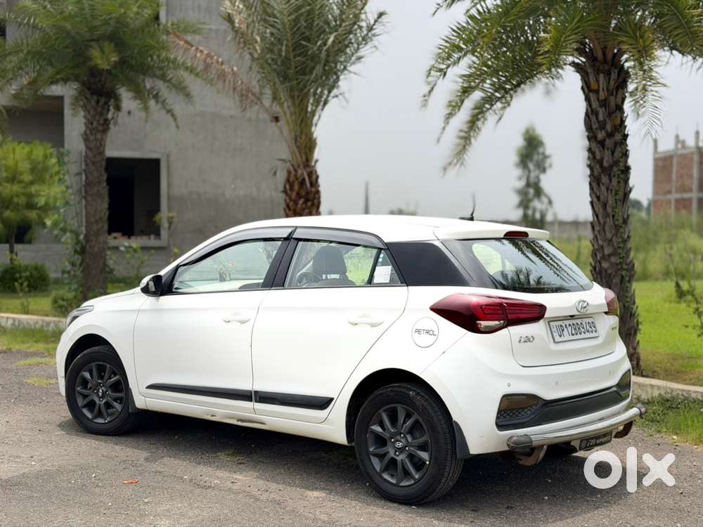 Hyundai I20 Sportz Petrol 2020