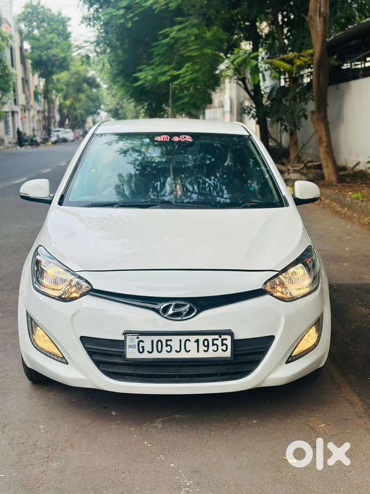 Hyundai I20 2012 Petrol 80000 Km Driven