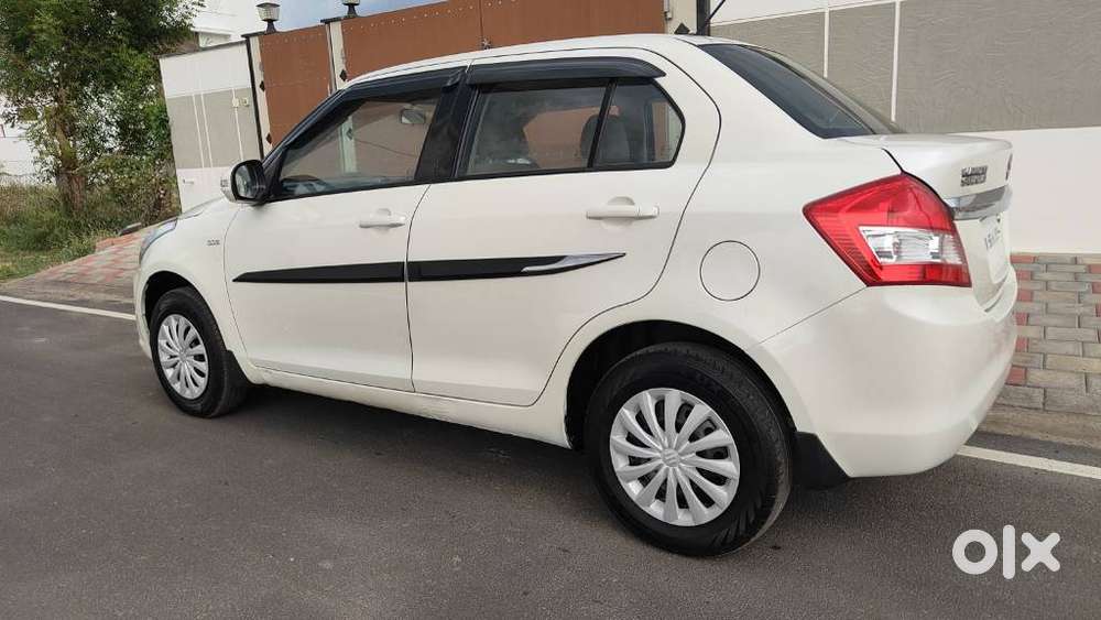 Maruti Suzuki Swift Dzire Vdi Optional, 2017, Diesel