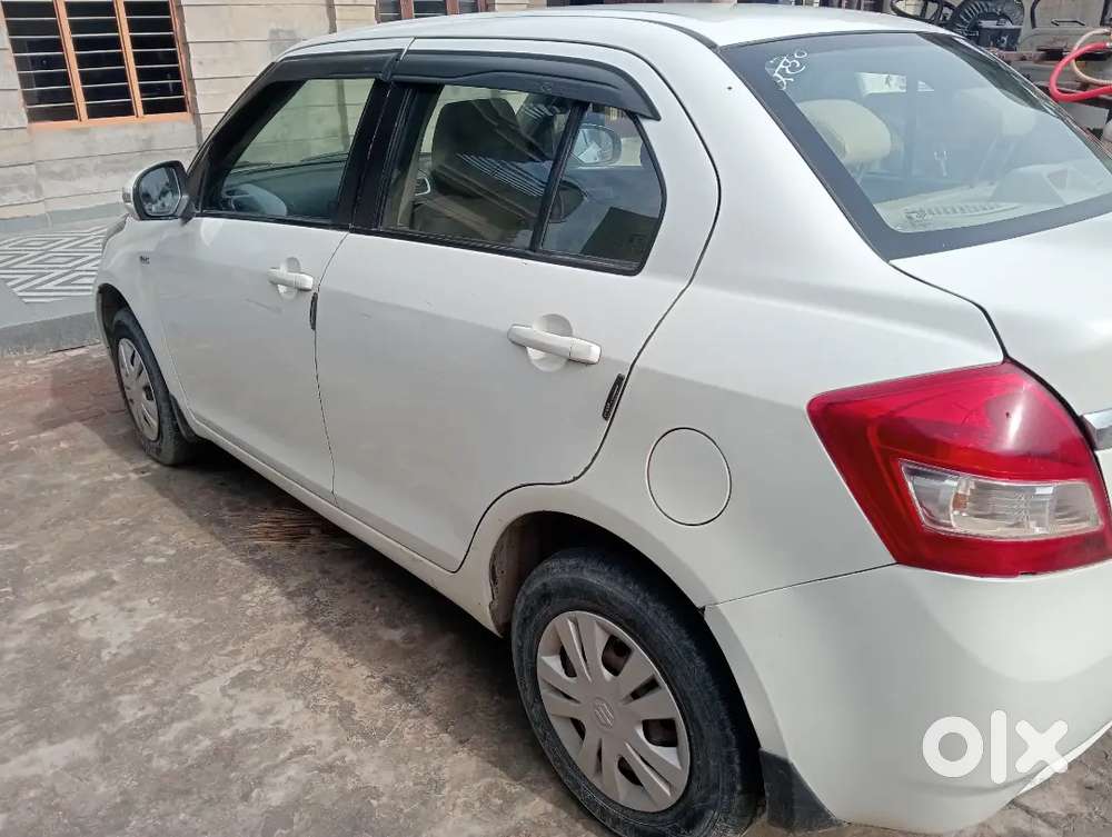 Maruti Suzuki Dzire 2015 Diesel Manual