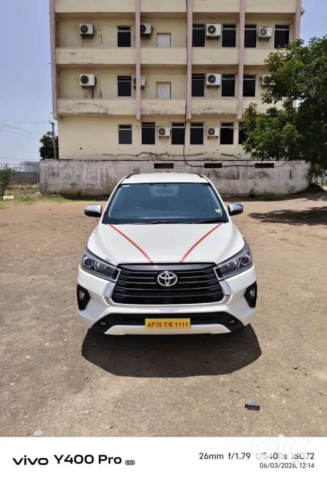 Toyota Innova Crysta 2022